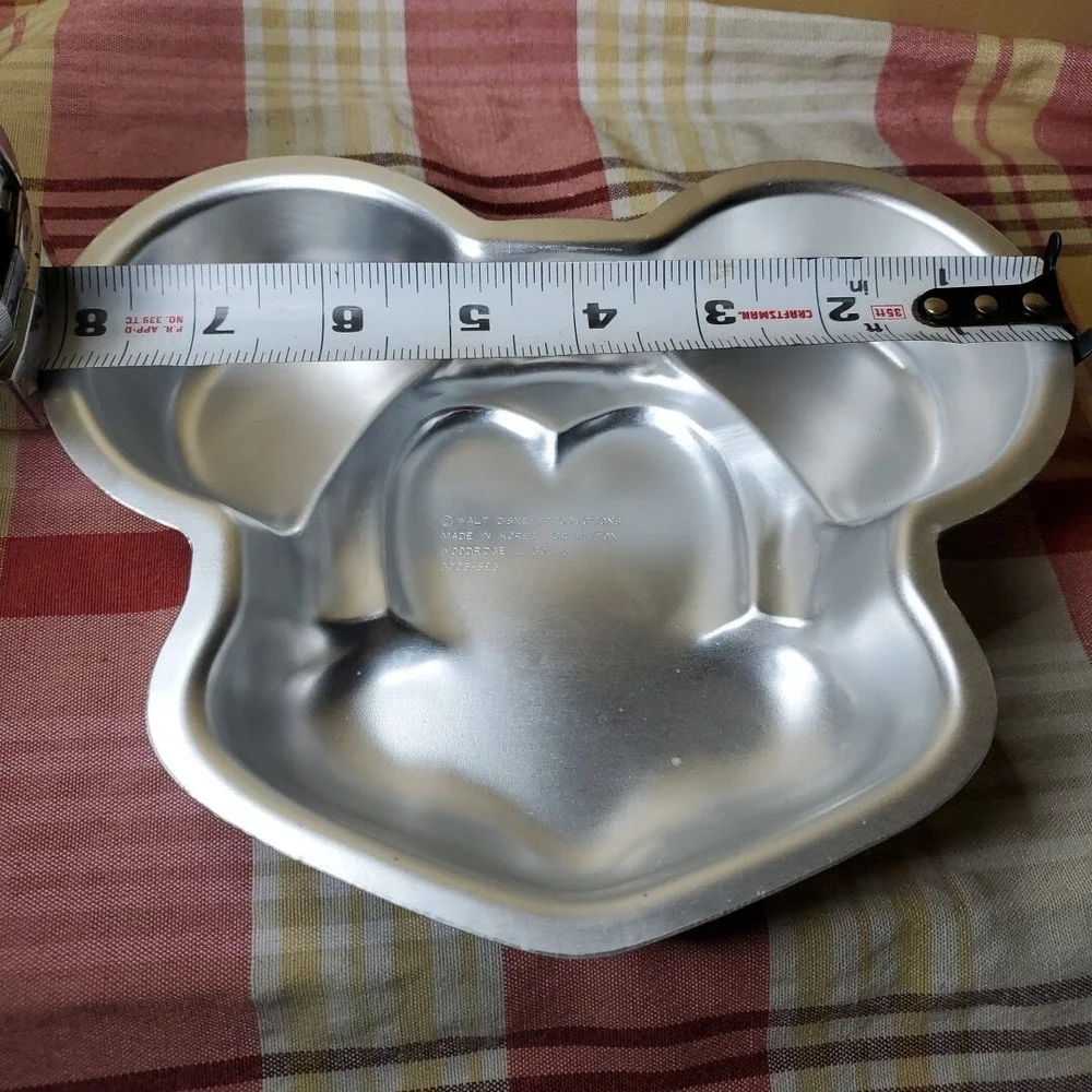 Wilton 8in Mickey Mouse Cake Pan Disney Silver Aluminum 502-298 Vintage Bakeware